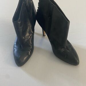 Nine West Leather Ankle Booties 7.5M Black Cuffed corset Heel